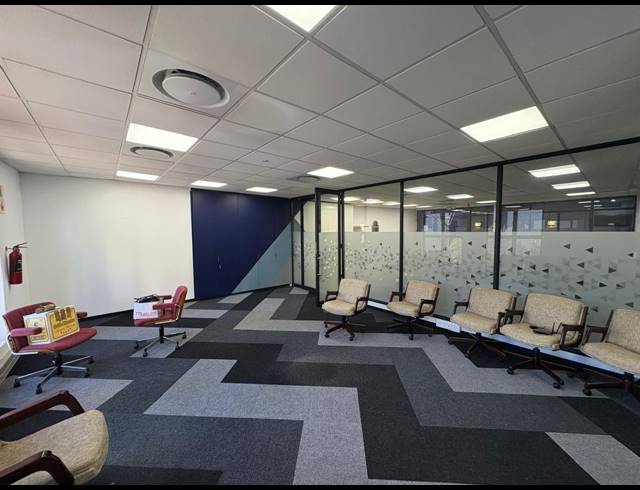 164M² OFFICE TO LET IN UMHLANGA CENTRAL